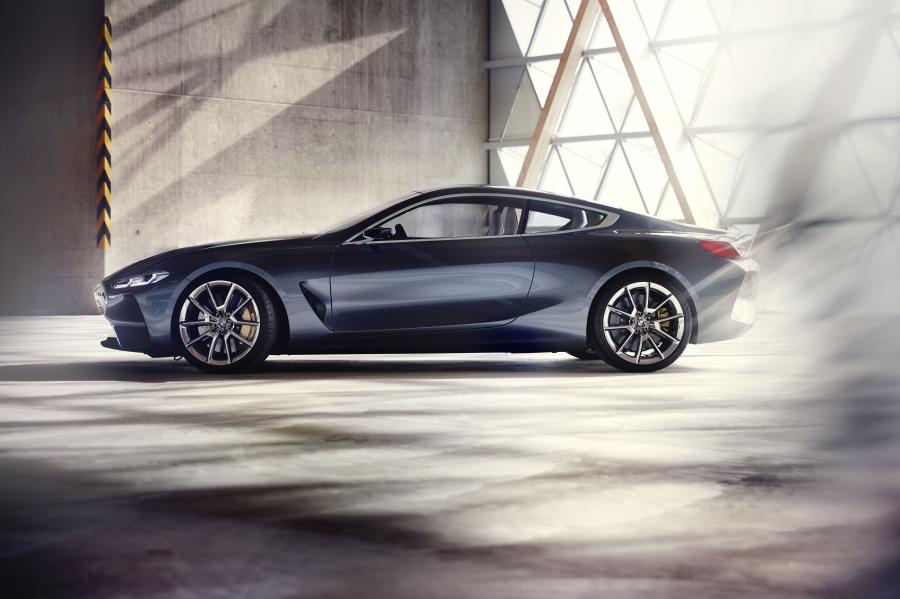  BMW Concept 8-Series 2017 года  (фото 28 из 69)